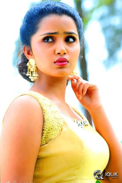 Anupama-Parameswaran